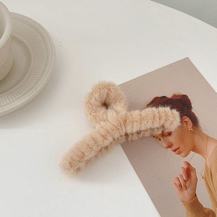 Plush Catch Clip Imitating Rabbit Hair Hairpin Elegant Temperament